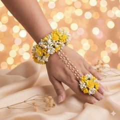 Rose with Pollen Yellow Flower Necklace Set