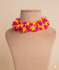 Pollen Flower Necklace Set