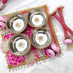 Decorated Thali Set with 4 Bowl 2 stick