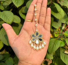 Elegant Pearl Floral Earrings & Maang Tikka Set
