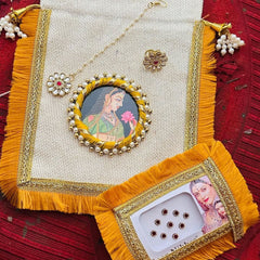 Suhagan Hamper combo Of Maangtika Ring and Bindi with Potli