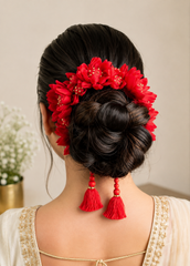 Elegant Floral Gajra Bun Hairstyle | Bridal & Festive Hair Inspiration