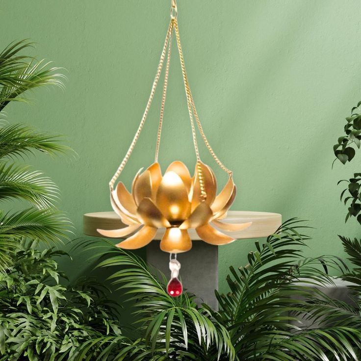 Lotus Metal Hanging Tealight Holders