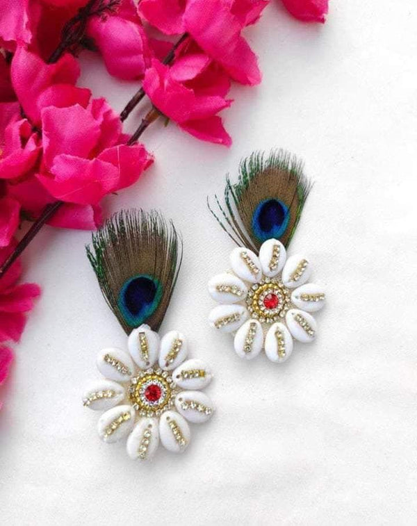 Shell Weeding Brooch