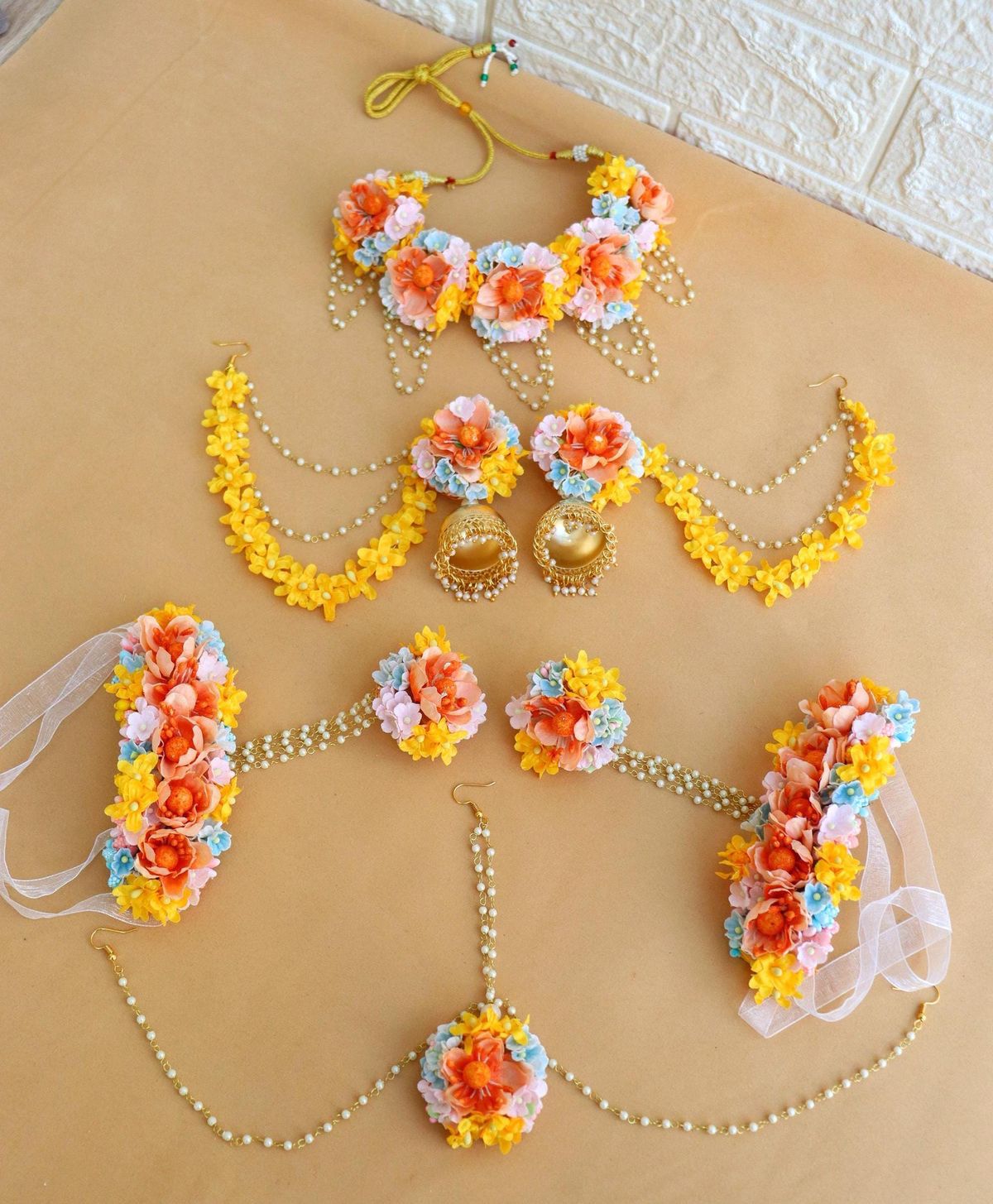 Flower Necklace Set