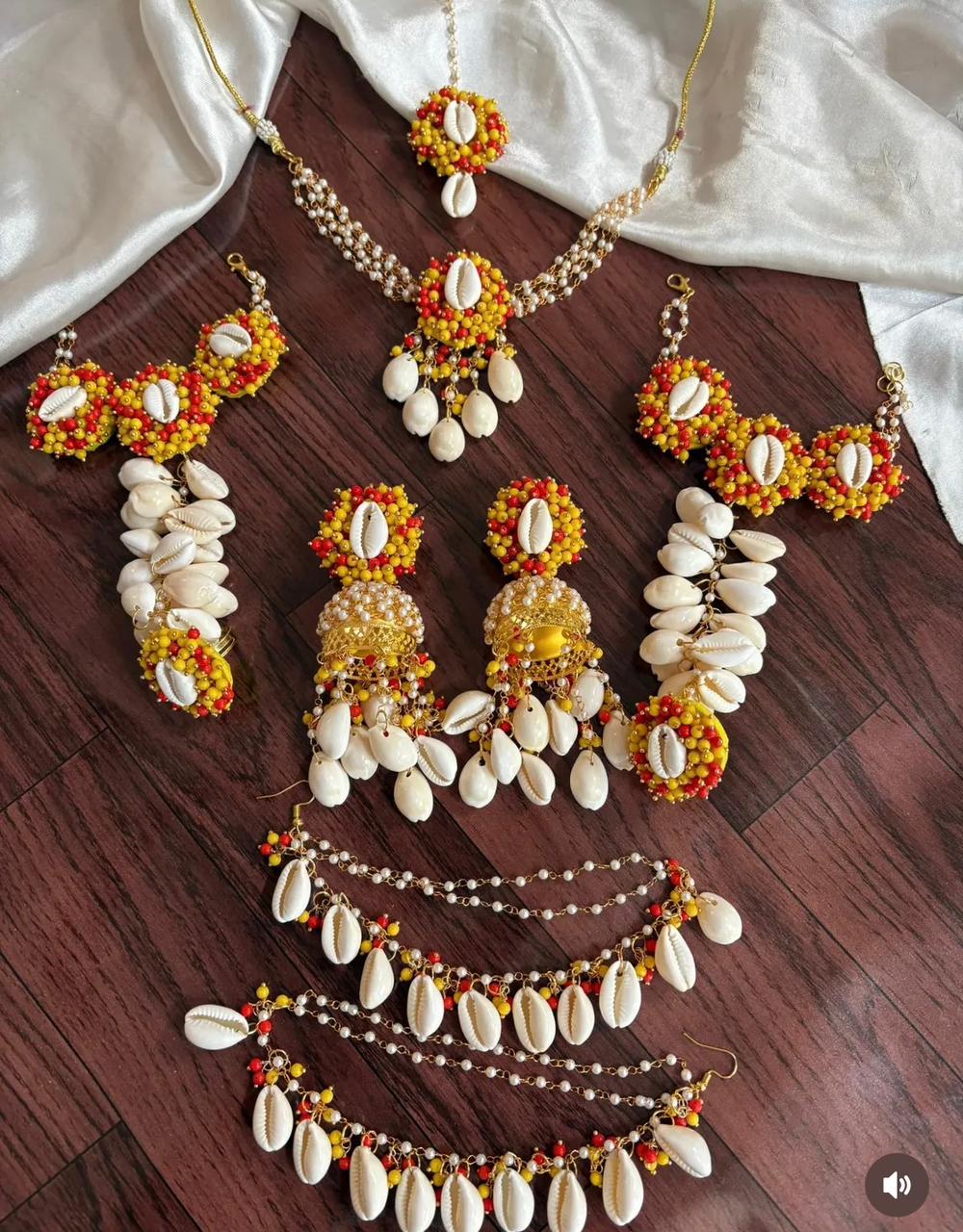 Haldi Jewellery set