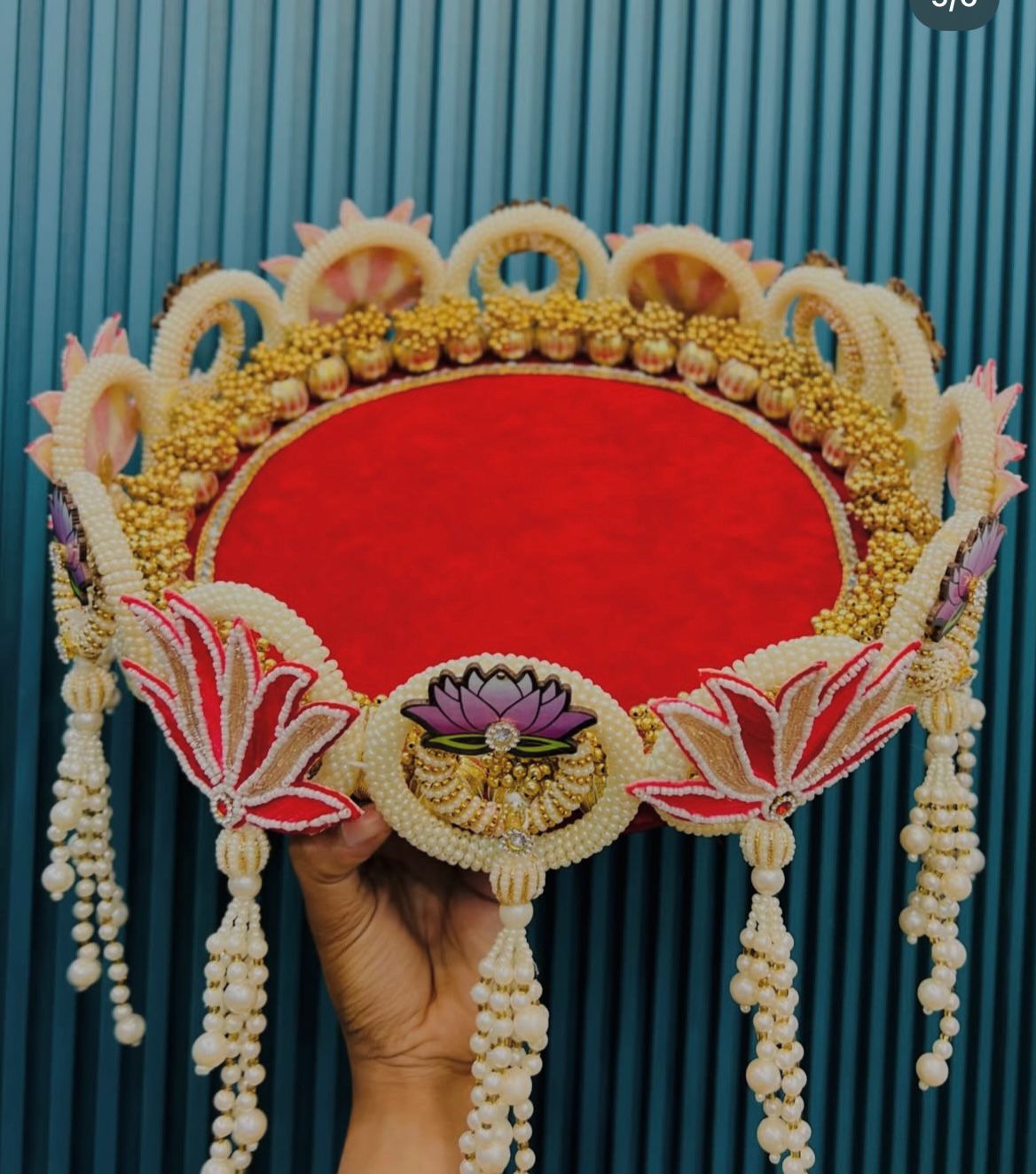 Decorated Kundan Plate