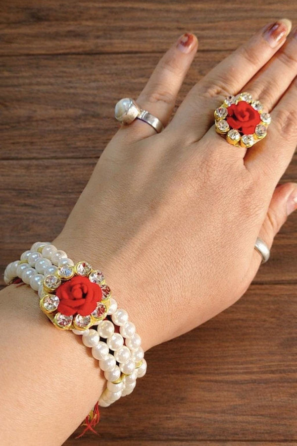 Red Bracelate With Ring