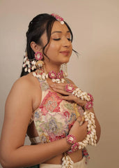 Pink Shell Flowrel Necklace Set