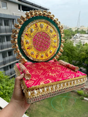Royal Bandhani Laddu Gopal Singhasan
