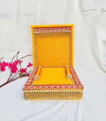 Ladoo Gopal Singhasan Yellow Silk
