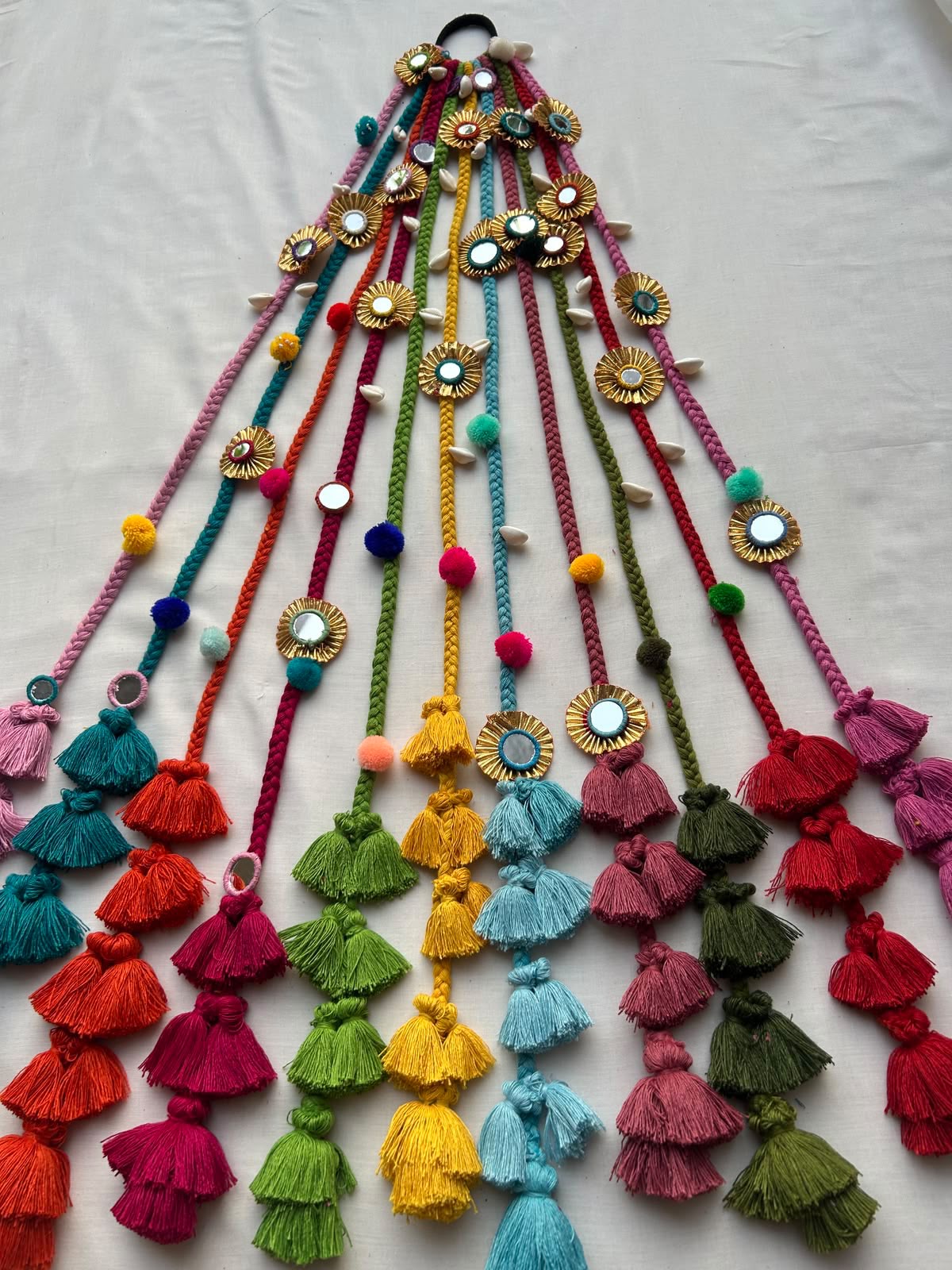 Handmade Mirror Tassel parandi