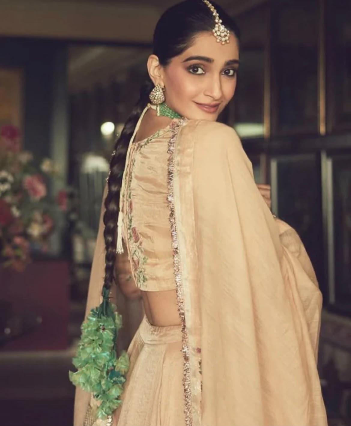 Sonam  Hair Parandi